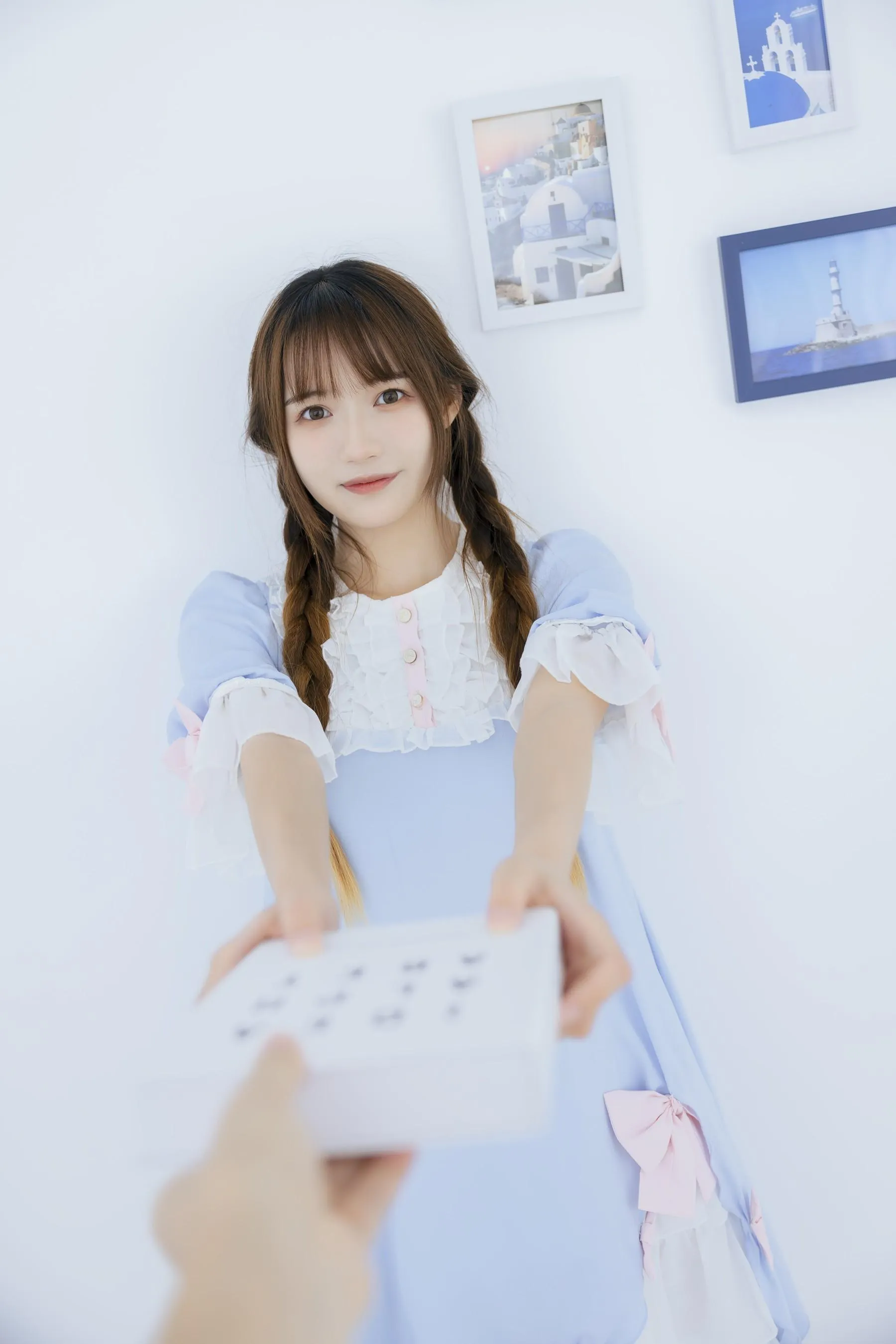 [YITUYU艺图语]2022.08.16 夏日甜美 兔子Zzz不吃胡萝卜 [33P]插图1